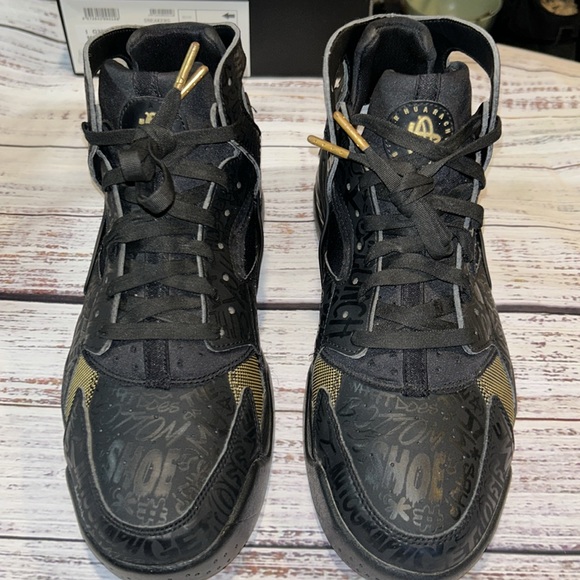 Nike Air Flight Huarache
‘Trash Talk’. Size-10. Excellent Condition. - Picture 4 of 11